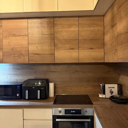 Golden Crown Apartment