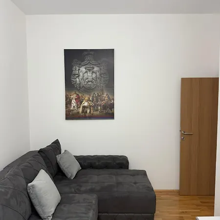 Golden Crown * וראנג'ה